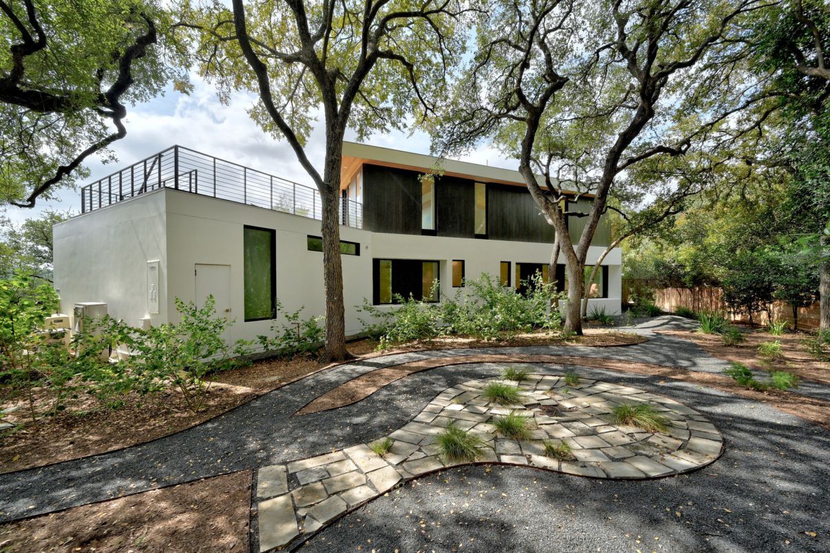 Sophisticated-Modern-House-for-Sale-in-Austin-40