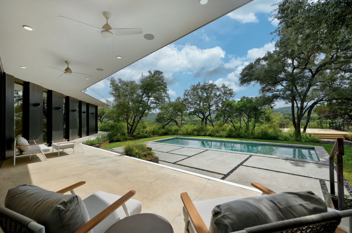 Sophisticated-Modern-House-for-Sale-in-Austin-6