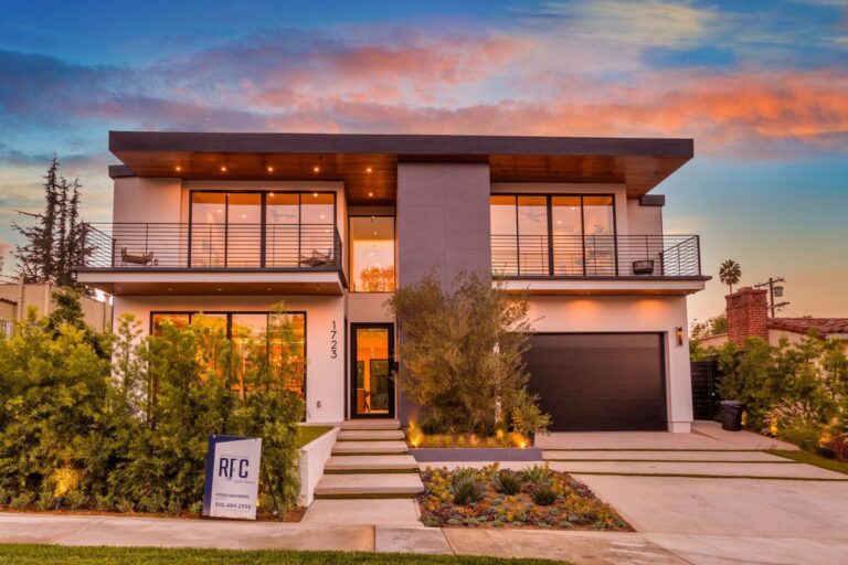 Stunning Crest Drive Modern House for Sale in Los Angeles at $4,595,000