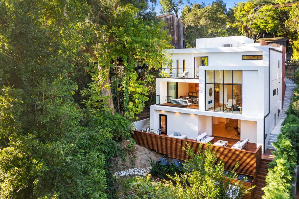 Stunning-New-Modern-House-in-Pacific-Palisades-for-Sale-at-3795000-3