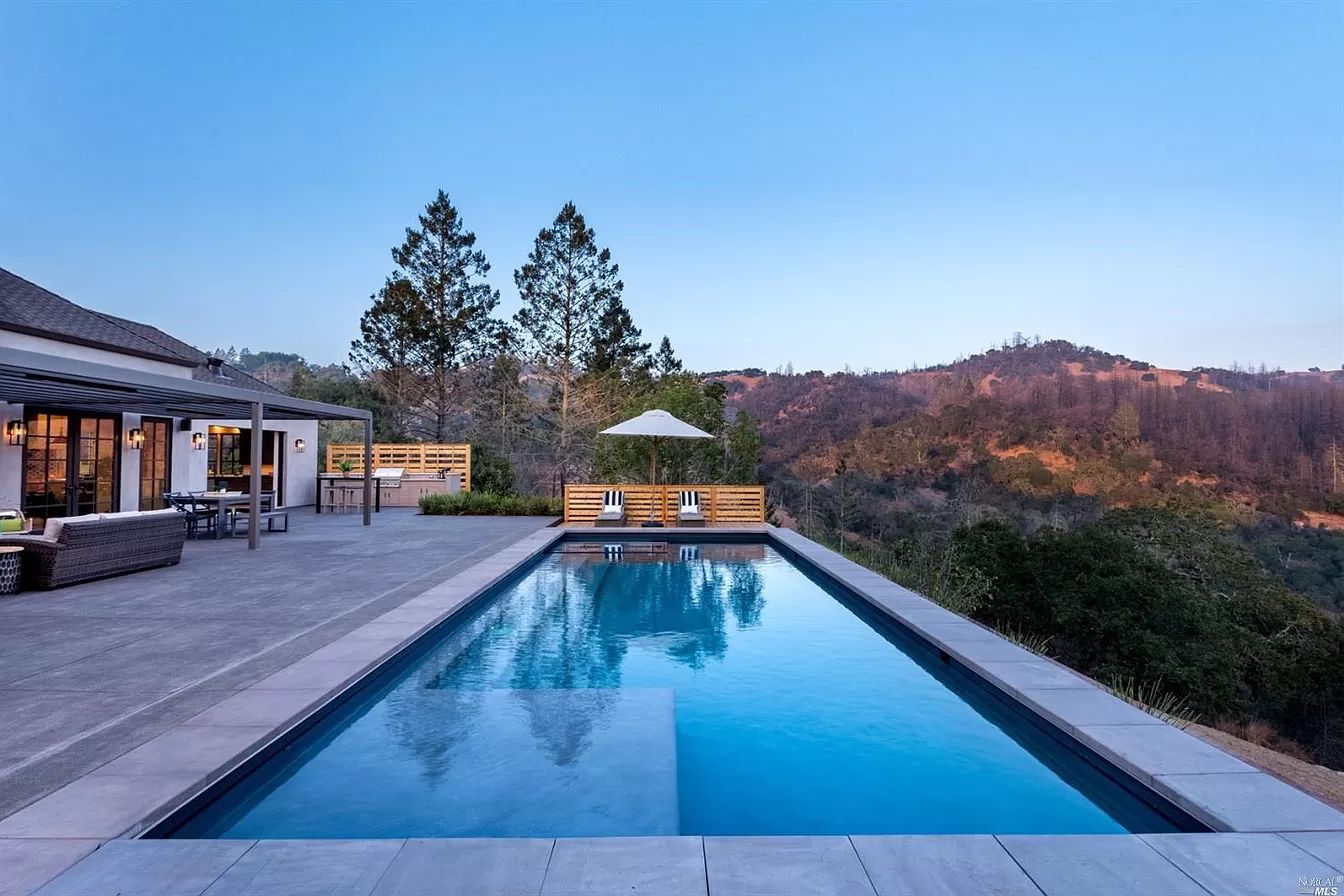 Stunning-Newly-Constructed-Home-for-Sale-in-Santa-Rosa-6750000-31