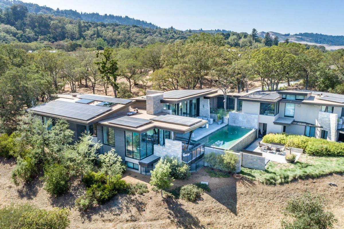 16800000-California-Residence-with-the-Beauty-of-the-Surroundings-1