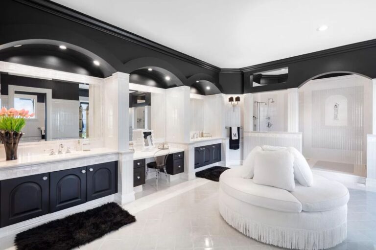 A 10,950,000 Captivating Beachfront Home for Sale in Stuart, Florida