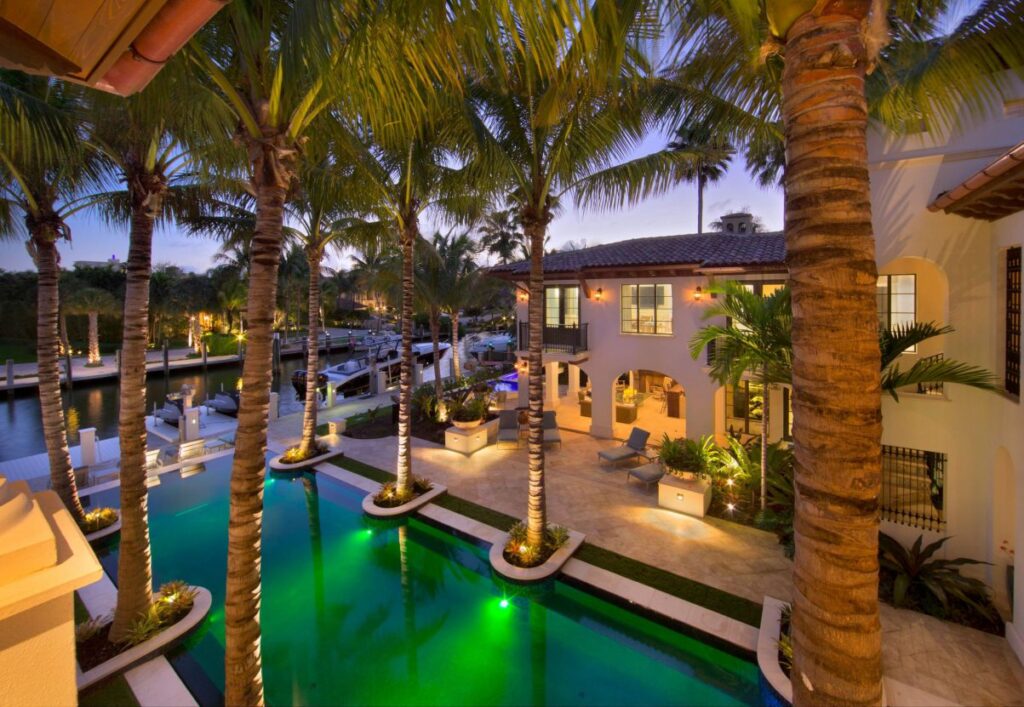 A $14,995,000 Fort Lauderdale Home on Market features Unique Elegance