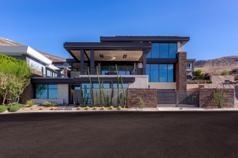 A 4,300,000 Henderson Home for Sale Captures Dazzling Views