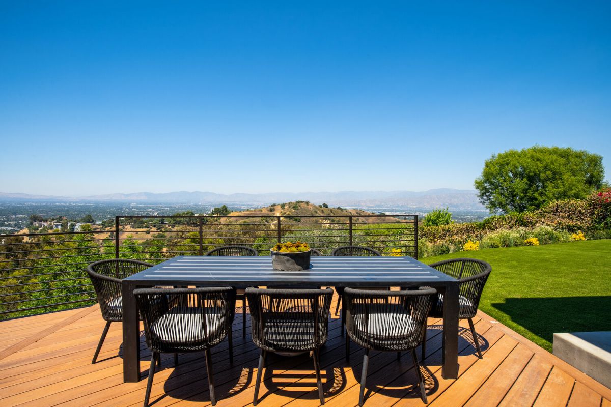 A-Breathtaking-Views-Modern-Home-in-Beverly-Hills-Selling-for-4995000-32