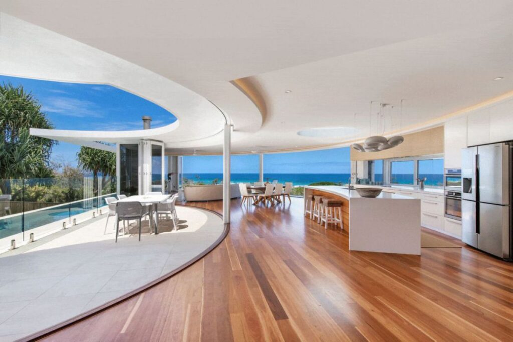 A Sensational Absolute Beachfront Home by Chris Clout Design