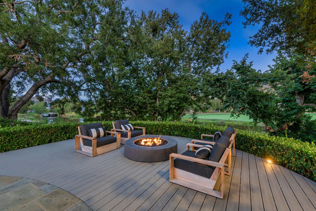Absolutely-Spectacular-Hamptons-Style-House-Asking-for-10750000-28