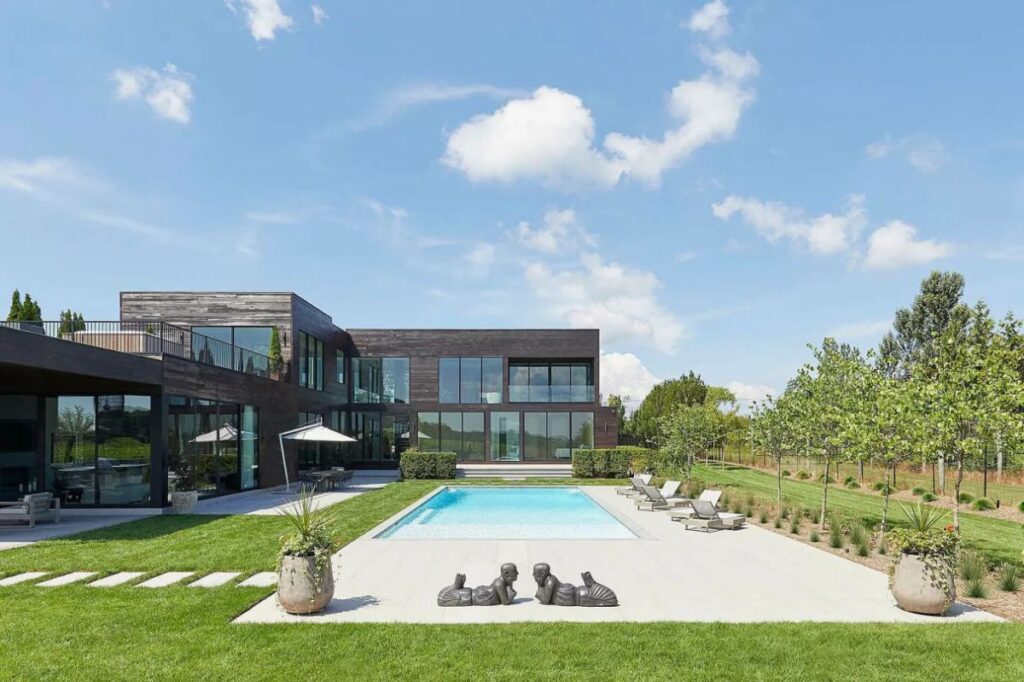An Exceptional New York Home in Water Mill for Sale at $10,450,000