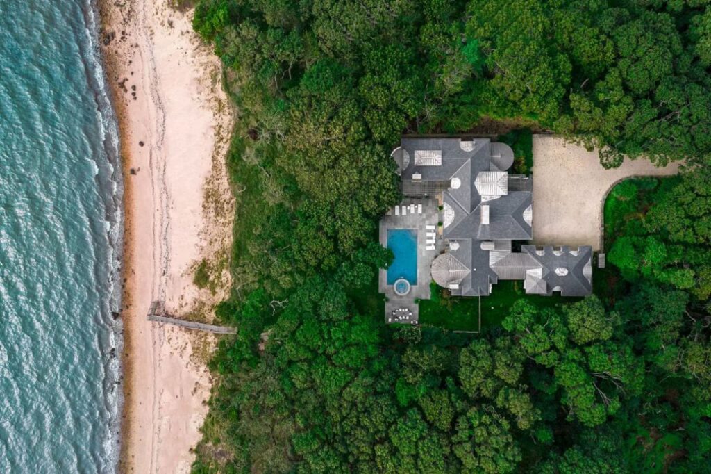 The Sag Harbor House is a marvelous waterfront estate in the prestigious Western end of North Haven now available for sale. This home located at 26 On The Blfs, Sag Harbor, New York; offering 6 bedrooms and 7 bathrooms with over 9,700 square feet of living spaces.