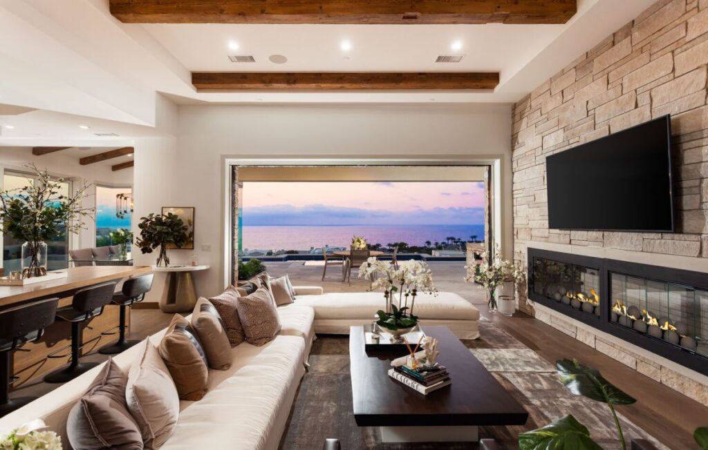 New Dana Point Home Captures the Amazing Ocean Views