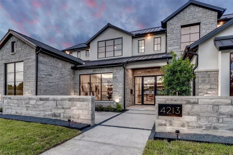 Newly Built Dallas Home offers exceptional details for Sale at 2,495,000