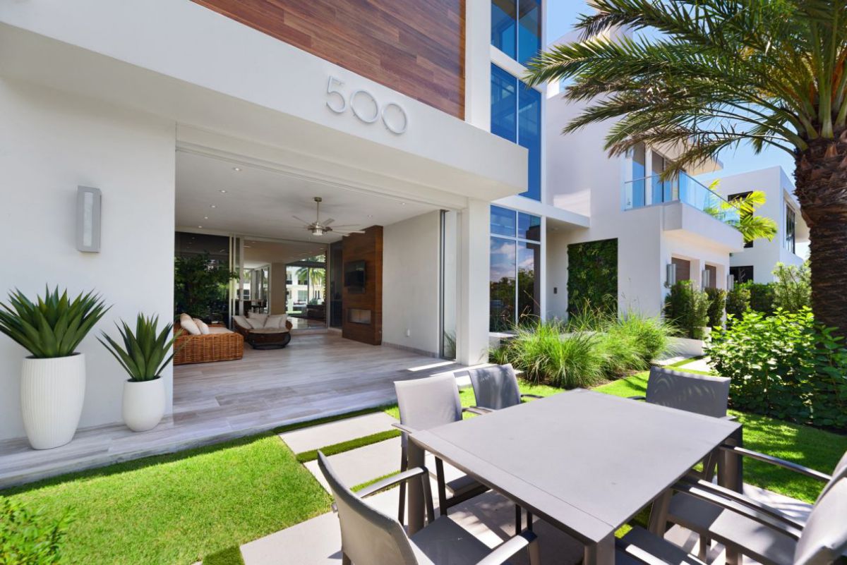 Relax-South-Florida-living-in-Fort-Lauderdale-Home-for-Sale-at-6695000-19