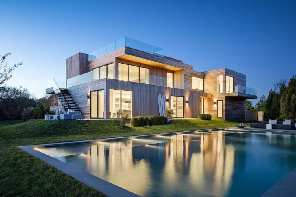 Stunning New Modern House in New York hits Market for 12,500,000