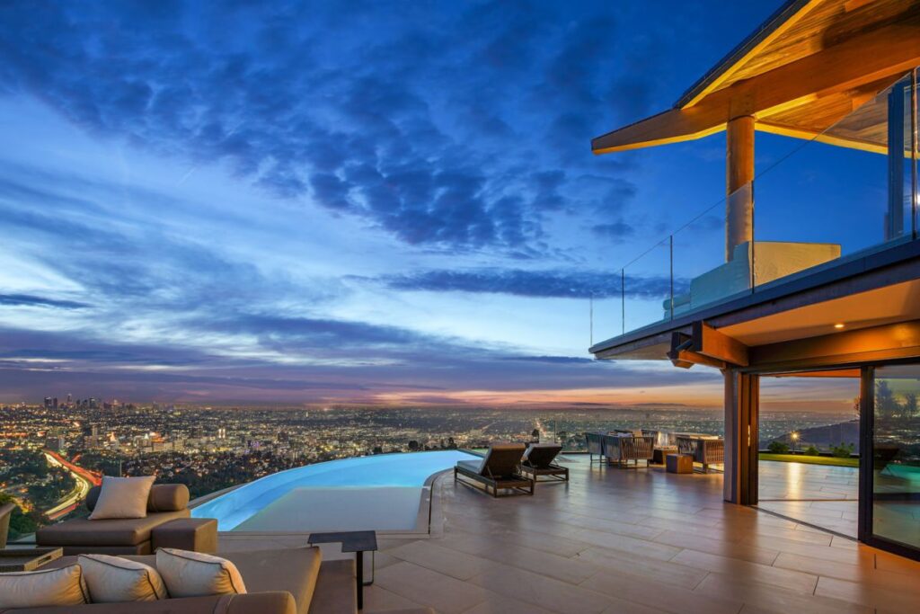 The Most Timeless Property in Los Angeles back on Market $7,999,000