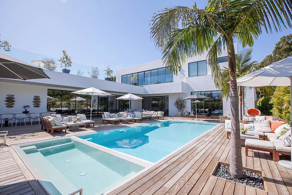 The Beverly Hills Home is an architectural masterpiece is perfect for enjoying the Beverly Hills lifestyle now available for sale. This home located at 9570 Sunset Blvd, Beverly Hills, California; offering 7 bedrooms and 9 bathrooms with over 8,000 square feet of living spaces.