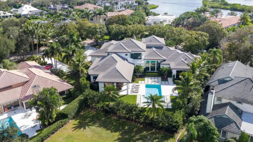 This $6,800,000 Florida Home in Jupiter Features the Pinnacle of Luxury