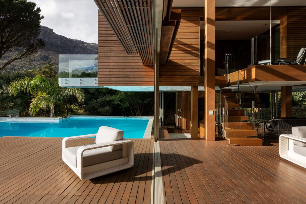 Tranquil-Tropical-Modern-Home-in-Cape-Town-South-Africa-16