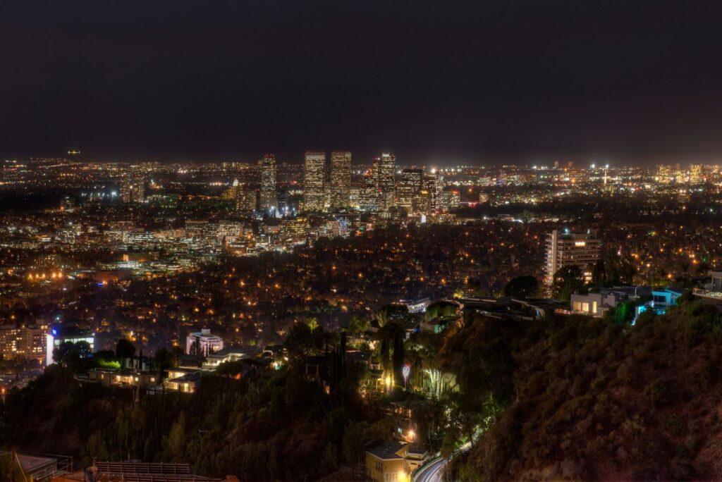 Modern Masterwork with unhindered ocean view in Los Angeles, California