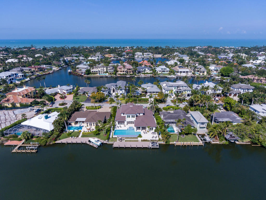 An Astonishing Florida house Inspired by Sensational British West Indies.