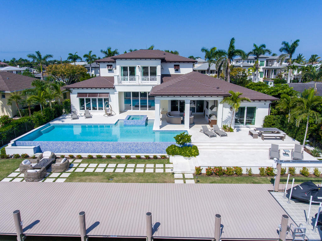 An Astonishing Florida house Inspired by Sensational British West Indies.