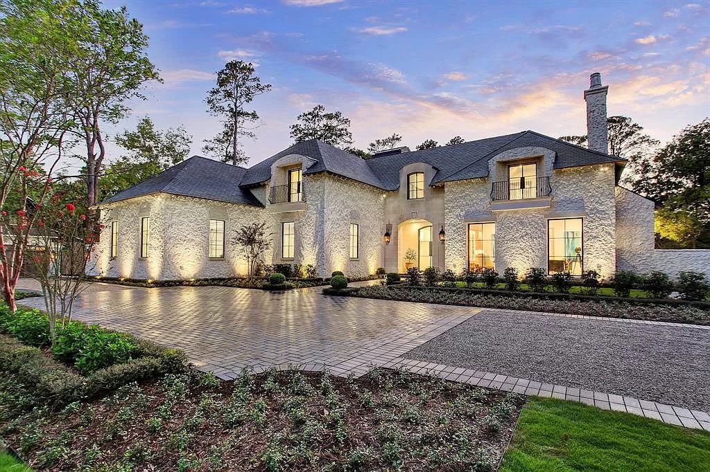 The Houston Home is a an enchanting fusion of French elegance and chic, contemporary vision now available for sale. This home located at 721 Ourlane Cir, Houston, Texas; offering 8 bedrooms and 11 bathrooms with over 12,000 square feet of living spaces.