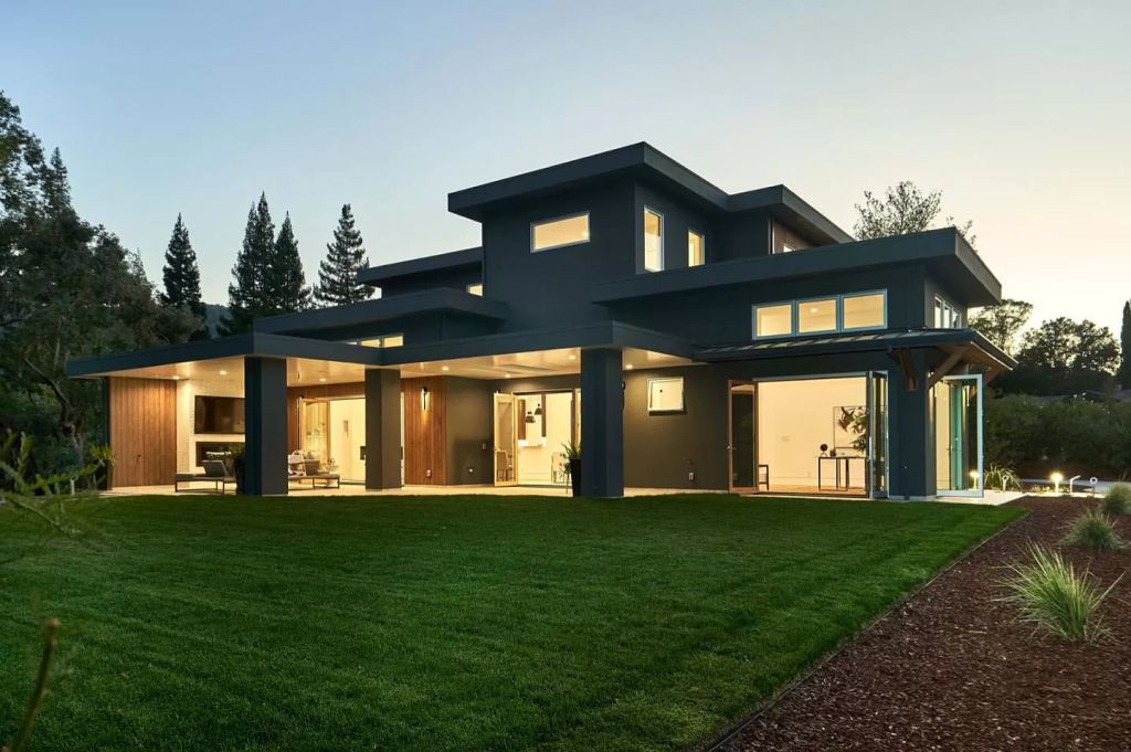 The Modern Home in Los Altos Hills is a new construction estate set on 1.3 acre flat lot with abundant space now available for sale. This home located at 25380 Becky Ln, Los Altos Hills, California; offering 7 bedrooms and 8 bathrooms with over 7,200 square feet of living spaces.