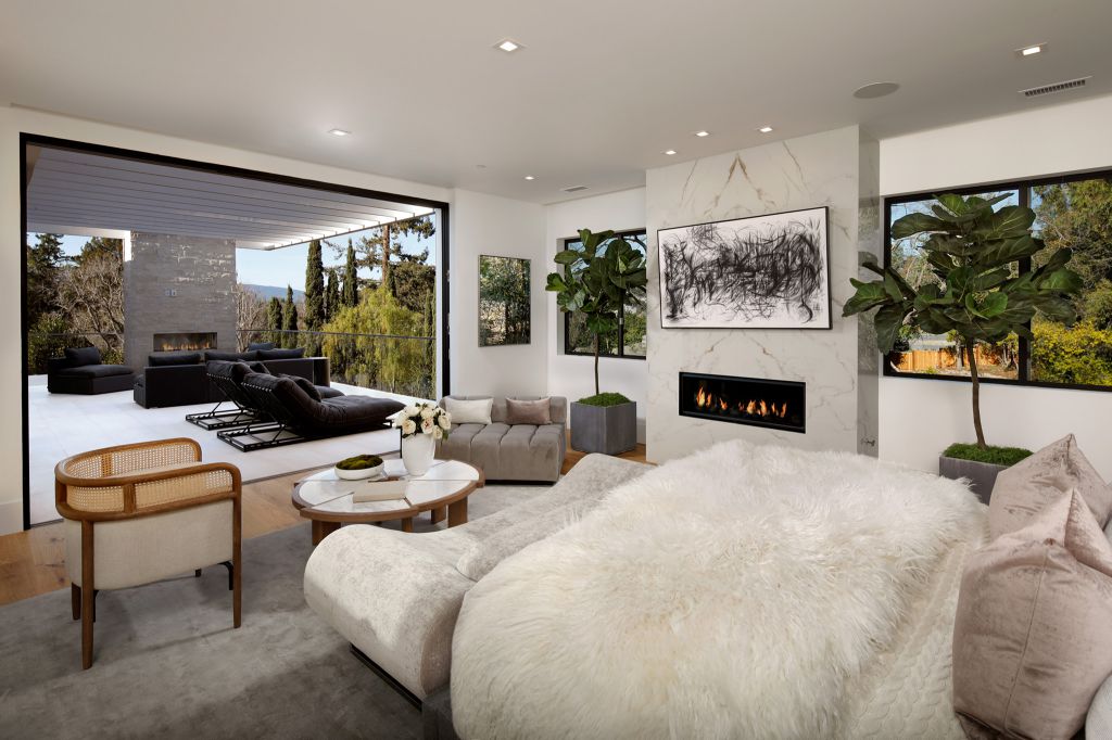 A-Sleek-Contemporary-Home-in-California-Asking-for-11750000-6