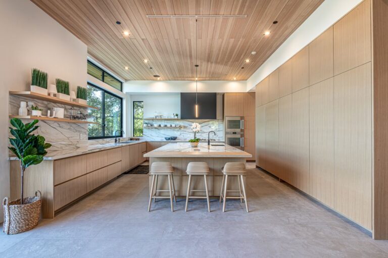 An Unparalleled Architectural Home for Sale in Encino at 8,995,000