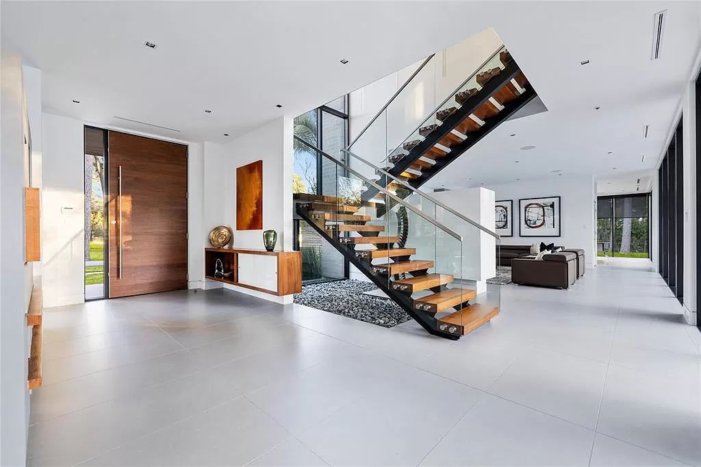 The Houston House is a one of finest modern homes in a quiet Bunker Hill neighborhood was designed to be energy efficient & sustainable now available for sale. This home located at 11 Gage Ct, Houston, Texas;