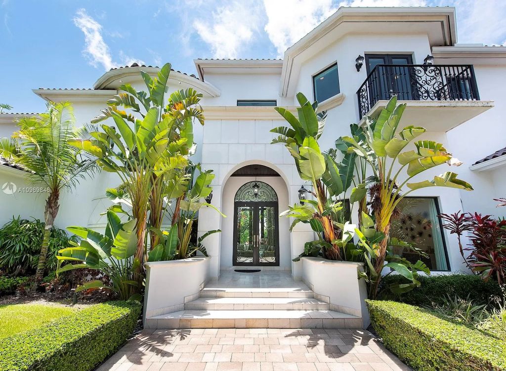 The Pinecrest Home is a classic and superior architectural design property with exquisite, finest modern finishes and details now available for sale. This home located at 13000 SW 63rd Ave, Pinecrest, Florida; offering 6 bedrooms and 8 bathrooms with over 8,800 square feet of living spaces.