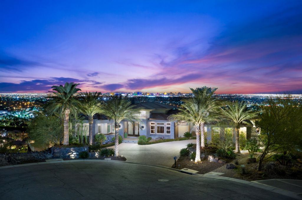 The Henderson House is a luxurious property with almost every room features unobstructed views now available for sale. This home located at 1508 View Field Ct, Henderson, Nevada; offering 4 bedrooms and 8 bathrooms with over 7,600 square feet of living spaces.