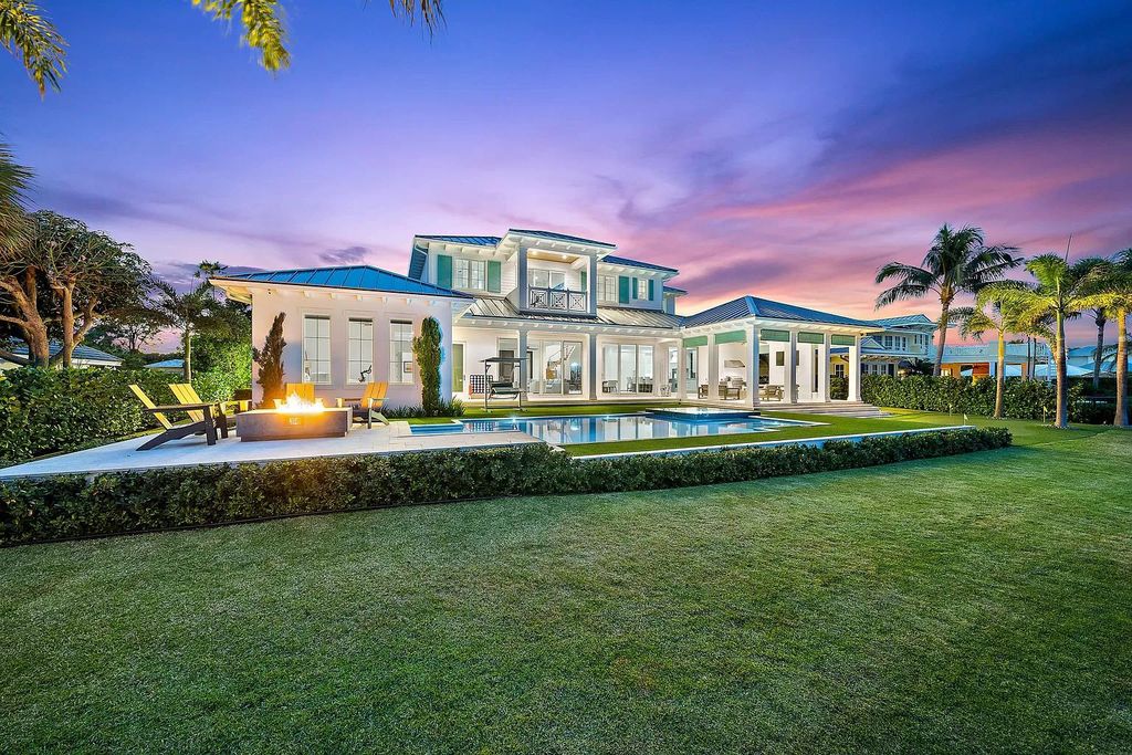 The British West Indies Home is a luxurious estate in Hidden Key offers the finest in family living with deep water access now available for sale. This home located at 11730 Lake Shore Pl, North Palm Beach, Florida; offering 4 bedrooms and 6 bathrooms with over 4,500 square feet of living spaces.