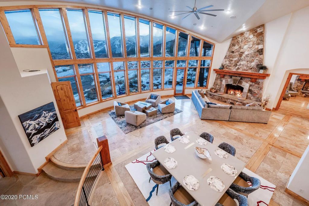 The Utah Home is a fabulous property overlooking Park City enjoys giant panoramic ski run views now available for sale. This home located at 370 Mountain Top Rd, Park City, Utah; offering 4 bedrooms and 5 bathrooms with over 7,000 square feet of living spaces.