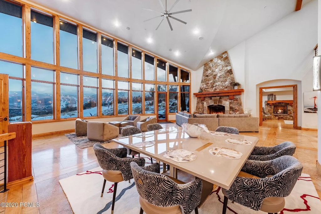 The Utah Home is a fabulous property overlooking Park City enjoys giant panoramic ski run views now available for sale. This home located at 370 Mountain Top Rd, Park City, Utah; offering 4 bedrooms and 5 bathrooms with over 7,000 square feet of living spaces.