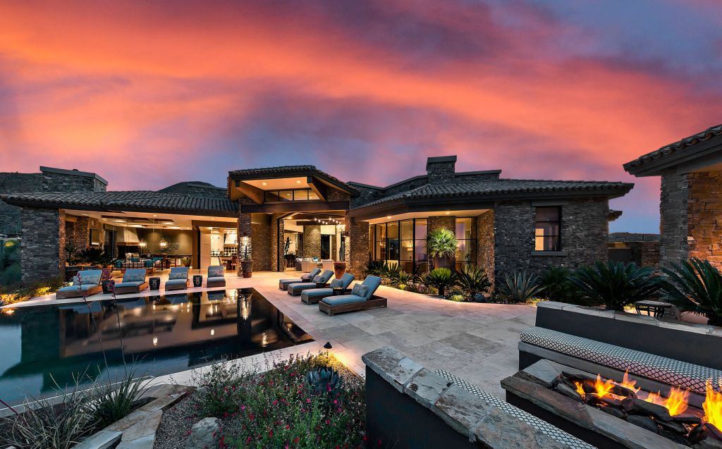 Mountain Home in Scottsdale, Arizona was designed by ArchitecTor in contemporary mountain style; this house offers the expansive desert and cityscape views from every room. This home located on beautiful lot with amazing views and wonderful outdoor living spaces including patio, pool, garden.