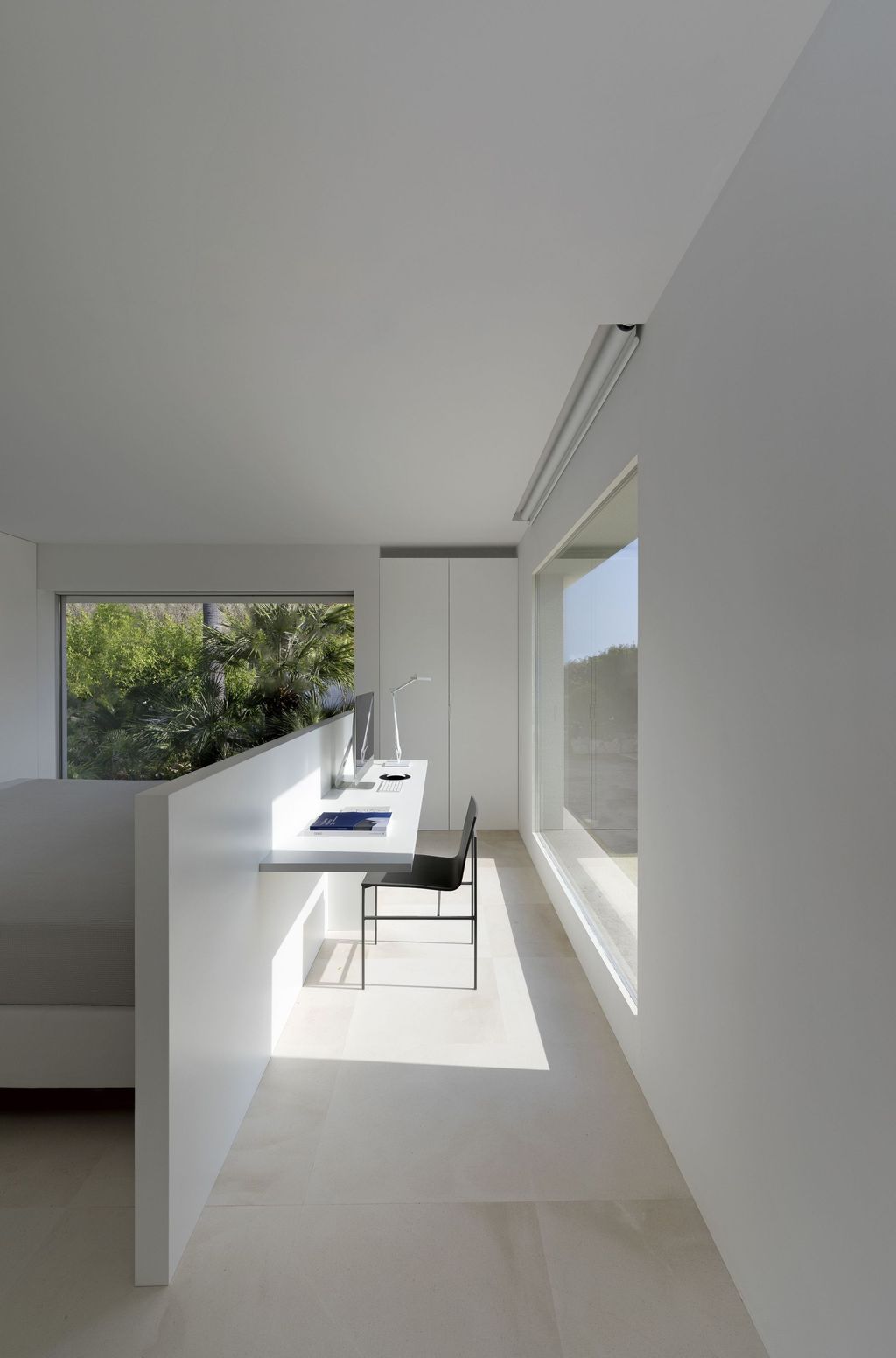Unimaginable-Sand-House-in-Spain-by-Fran-Silvestre-Arquitectos-19