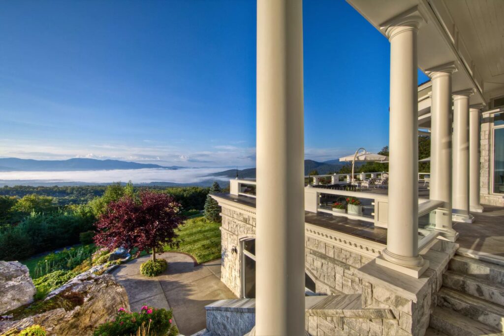 Beyond Breathtaking Modern Residence in Stowe, Vermont