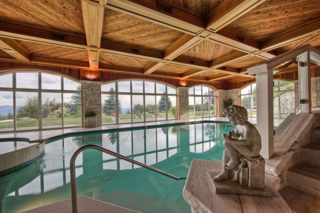 Beyond Breathtaking Modern Residence in Stowe, Vermont