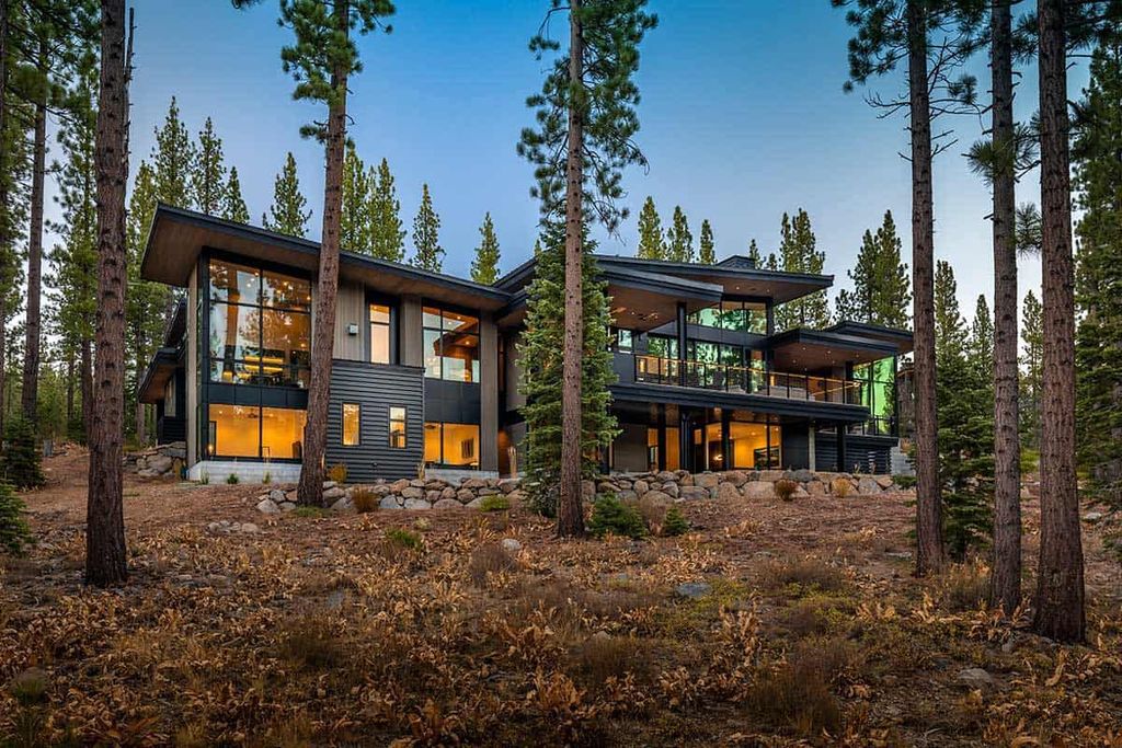 The Martis Camp Home for Sale is a luxurious dream mountain retreat offers panoramic views of Northstar California now available for sale. This home located at 10925 Wyntoon Ct, Truckee, California; offering 6 bedrooms and 7 bathrooms with over 7,300 square feet of living spaces.