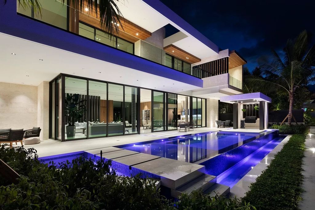 A-12950000-Boca-Raton-House-with-Exceptional-Environmental-Architecture-27