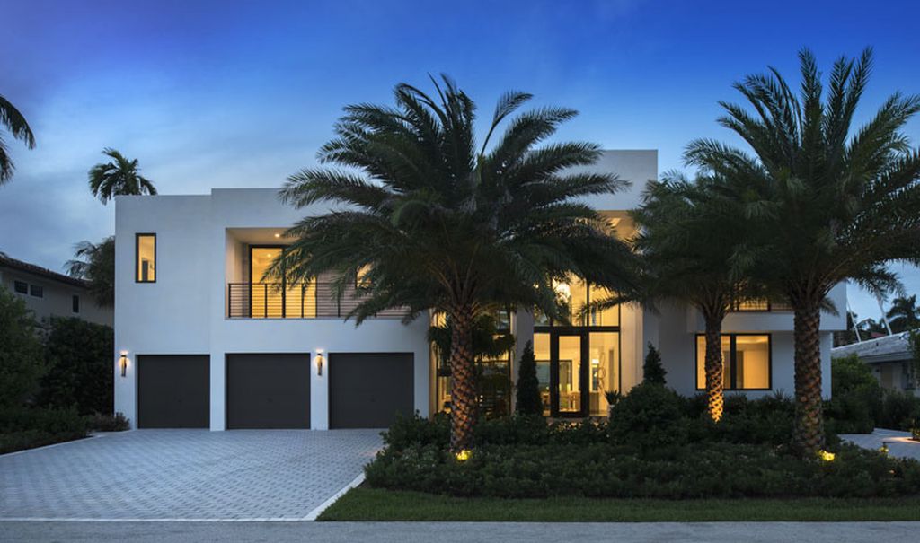 A-Stunning-Coastal-Modern-Home-in-Fort-Lauderdale-on-the-Market-for-8995000-1