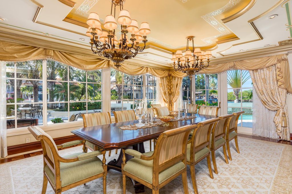 An Extraordinary Three storeys Villa in Boca Raton, Florida