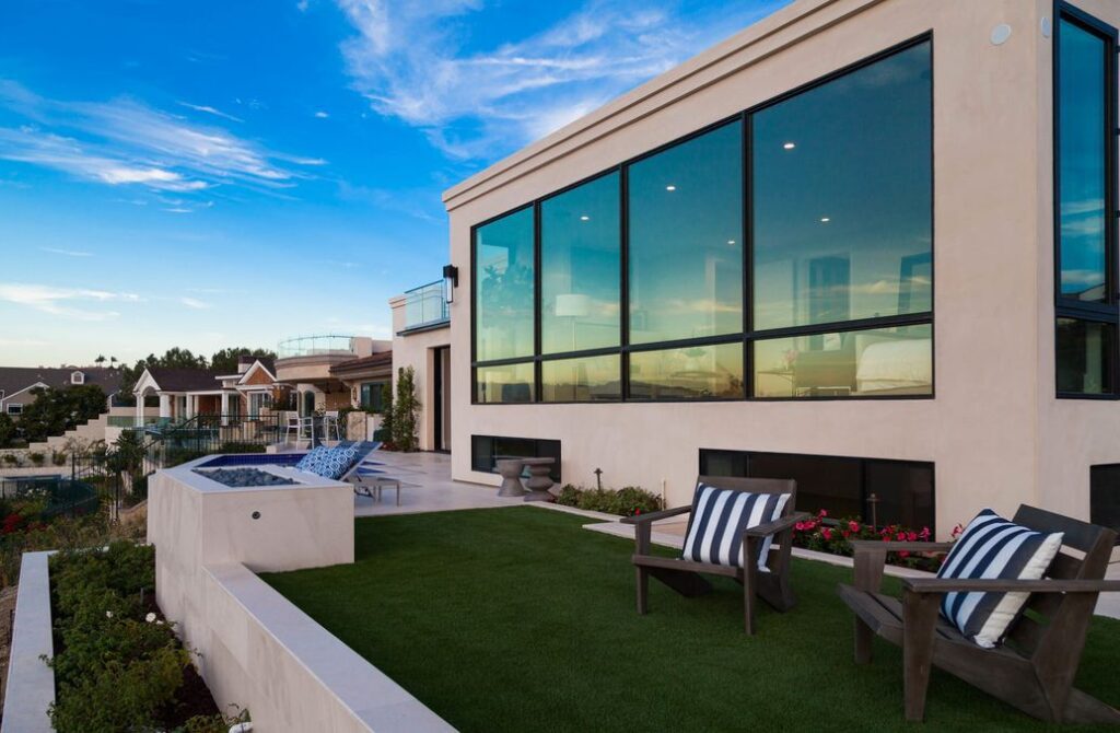 Brand New Custom estate with Pacific ocean view in Dana Point, California