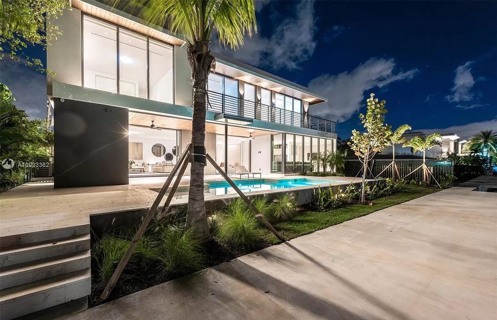 The Miami Beach Home is one-of-a-kind masterpiece offers panoramic and long canal views; and a backyard oasis perfect for entertaining now available for sale. This home located at 16421 NE 30th Ave, North Miami Beach, Florida; offering 6 bedrooms and 8 bathrooms with over 5,300 square feet of living spaces.