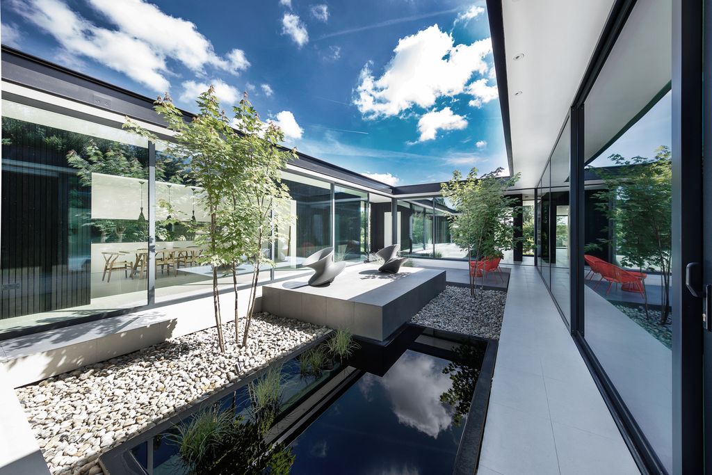 Elegant-Black-House-in-Hampshire-United-Kingdom-by-AR-Design-Studio-18