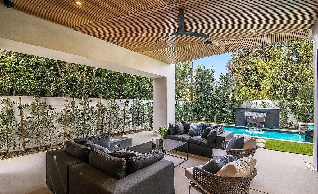Exceptionally-Newly-Constructed-Smart-Home-in-West-Hollywood-Asking-for-4195000-8