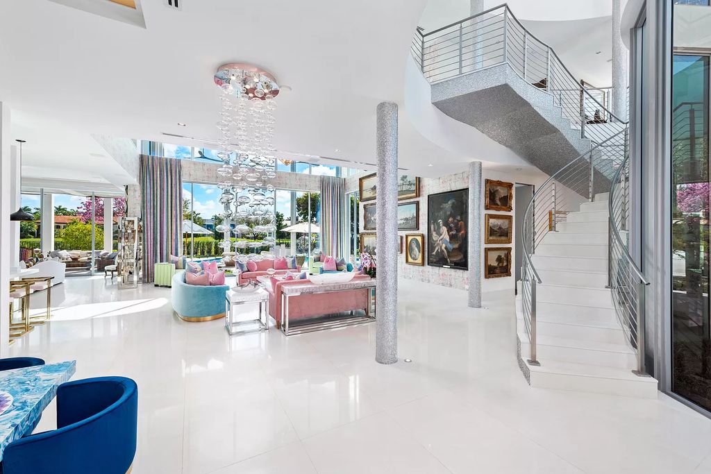 The Boca Raton Home is a South African inspiration and dramatic contemporary design now available for sale. This home located at 7170 Ayrshire Ln, Boca Raton, Florida; offering 4 bedrooms and 7 bathrooms with over 7,500 square feet of living spaces.