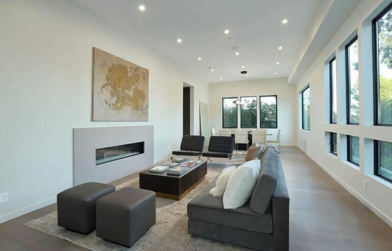 Inside A $6,490,000 Luxurious Contemporary House in Prestigious Bel Air