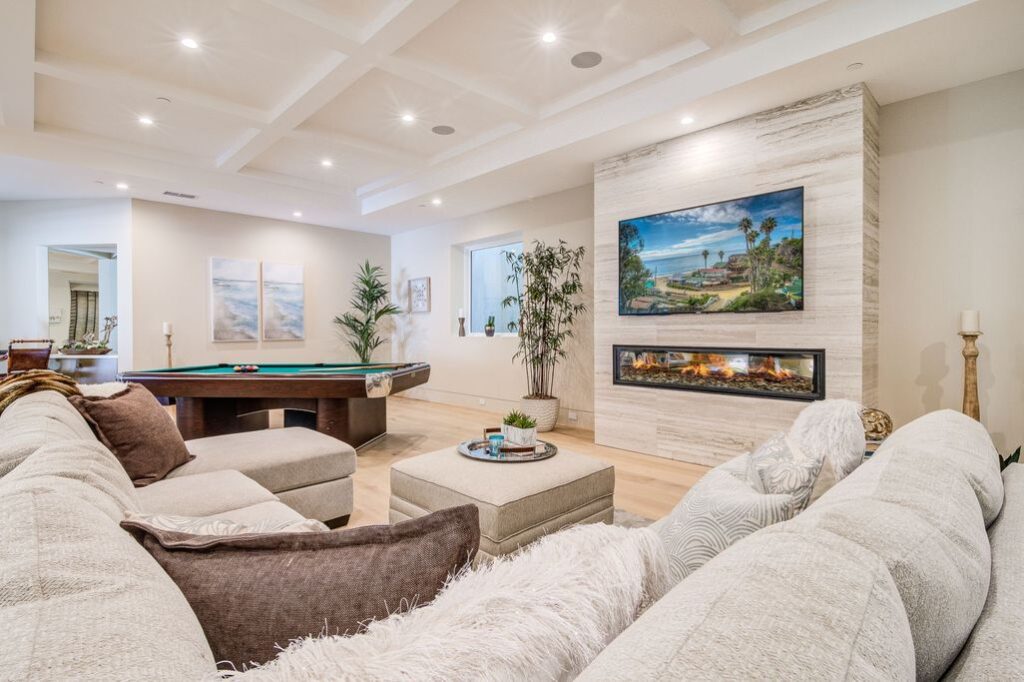 Inside Newly Constructed Oceanside house in Corona Del Mar, California